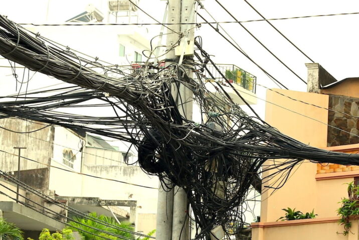 Cluster of wires